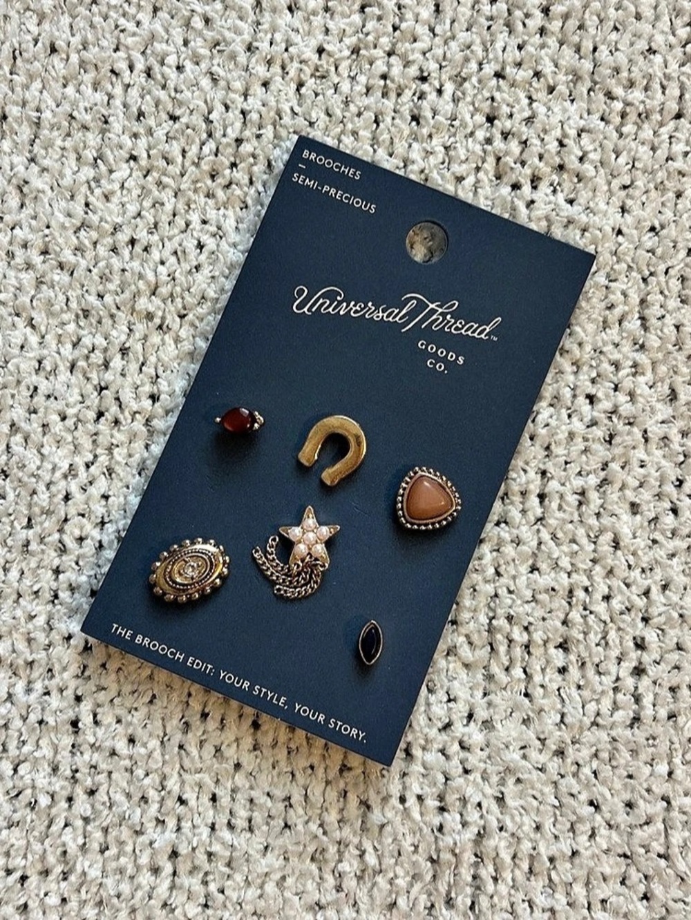 Universal Thread Semi-Precious Brooches Set Gold NWT
